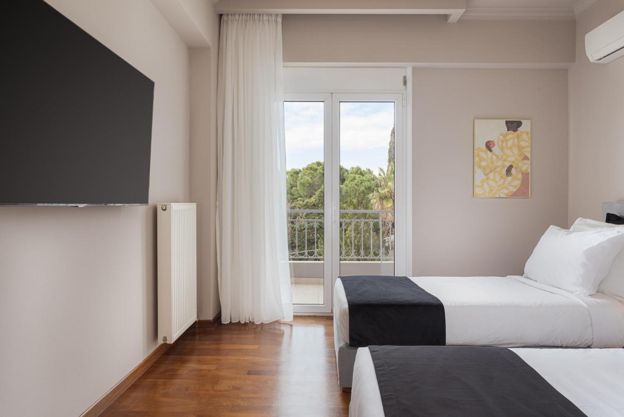 Athenian Grand Riviera Villa Εξωτερικό φωτογραφία